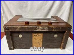 ANTIQUE Vintage RARE STEWART WARNER MODEL 9000-B TUBE RADIO