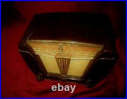 Amazing Vintage Rare Siera S257u Tube Radio Bakelite 1951