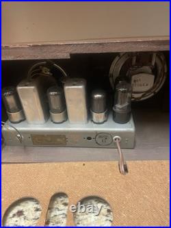 American Radio Co Vintage Model 613X Sleek Design Wood Radio With Compass Dial