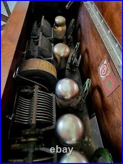 Antique 1927 Metrodyne Single Dial Seven Tube Radio Metro Electric Co