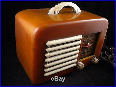 Antique Catalin Bakelite Butterscotch Tube Table Radio for Restore Parts Vintage