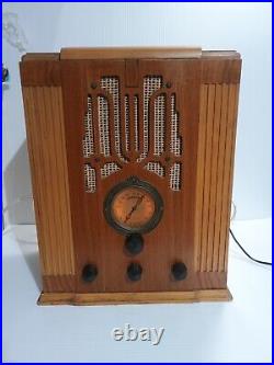 Antique Crosley vintage tombstone tube radio restored and working