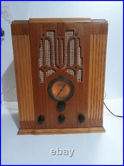 Antique Crosley vintage tombstone tube radio restored and working
