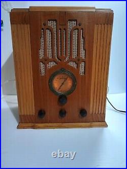 Antique Crosley vintage tombstone tube radio restored and working