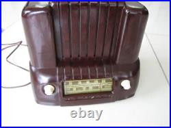Antique Dewald 548/549 Tube Radio Bakelite Maroon Brown