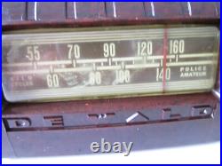 Antique Dewald 548/549 Tube Radio Bakelite Maroon Brown