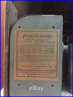 Antique PHILCO MODEL 70 Cathedral Baby Grand TUBE RADIO Vintage Walnut Case 1931