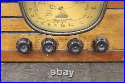 Antique Shortwave Tube Radio Two-Tone Wood Cabinet- Clinton 818SF