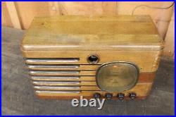 Antique Shortwave Tube Radio Two-Tone Wood Cabinet- Clinton 818SF