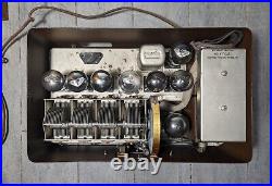 Antique Stewart-Warner Model 801 Series B Tube Radio Powers up