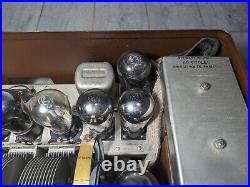 Antique Stewart-Warner Model 801 Series B Tube Radio Powers up