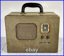 Antique Tube Radio Vintage 1939 RCA Victor 94BP1 45 Volt 3 Tube Untested