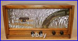 Antique-VTG Large Westinghouse Radio Wood mcm H-161 AM/FM 1947/1948 Rainbow face