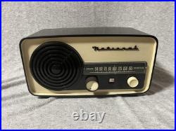 Antique Vacuum Tube Radio National DL-340 1950s Antique Vacuum Tube Radio National DL-340 1950s