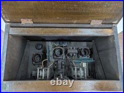 Antique Vacuum Tube Radio Vintage Pre-War Am Receiver Old-Fashioned Wood
