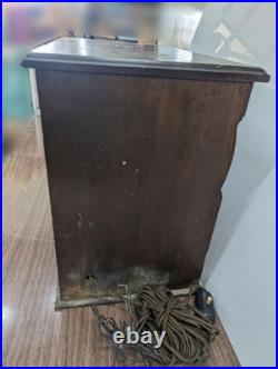 Antique Vacuum Tube Radio Vintage Pre-War Am Receiver Old-Fashioned Wood