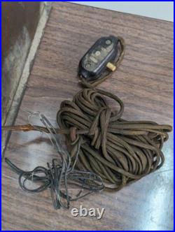 Antique Vacuum Tube Radio Vintage Pre-War Am Receiver Old-Fashioned Wood