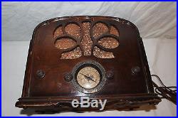 Antique Vintage 1935 Fada Model 1462D Wood Table Top Tube RadioNice Condition