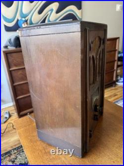 Antique Vintage 1936 RCA Superheterodyne AM/SW Tombstone Tube Radio Model 5T