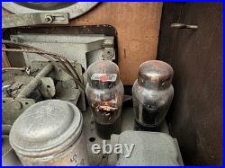 Antique Vintage 1936 RCA Superheterodyne AM/SW Tombstone Tube Radio Model 5T