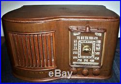 Antique Vintage 1940's Sonora RCU-208 Wood Case Tube Radio Seller refurbished