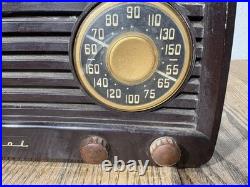Antique Vintage Admiral Brown Bakelite AM Table Tube Radio 1940's 1950's Working Antique Vintage Admiral Brown Bakelite AM Table Tube Radio 1940's 1950's Working