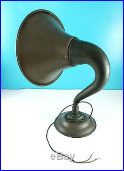 Antique Vintage Atwater Kent Model 35 Receiving Radio with Model G Horn Speaker