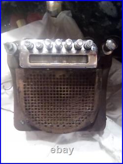 Antique/Vintage Car Radio with Tubes