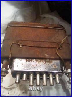 Antique/Vintage Car Radio with Tubes