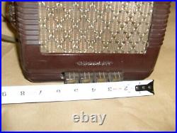 Antique Vintage Crosley Tube Radio from the 1930's. For parts or repair, 588