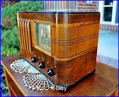 Antique Vintage EMERSON CS320 WOOD Tube Radio INGRAHAM RESTORED Works Perfect