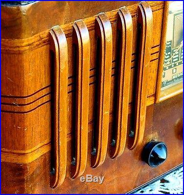 Antique Vintage EMERSON CS320 WOOD Tube Radio INGRAHAM RESTORED Works Perfect