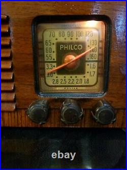 Antique Vintage Philco 40-120 Radio Police Broadcast 30 Watts works please read