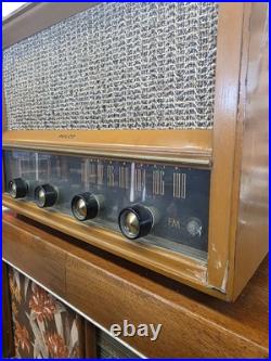 Antique Vintage Philco AM/FM Tube Radio Model Tested & Working Antique Vintage Philco AM/FM Tube Radio Model Tested & Working