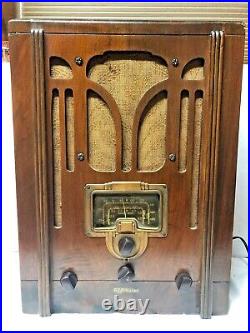 Antique Vintage Tombstone RCA Victor Model 5T Superheterodyne Vacuum Tube Radio