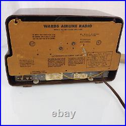 Antique Vintage Wards AIRLINE 94 BR-1535A Walnut AM/FM Radio Needs Tube(s)