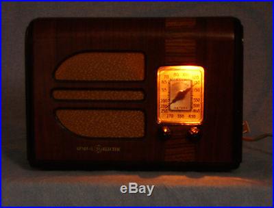 Antique Vintage deco General Electric wood tube radio. RESTORED with warranty