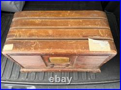 Antique Vintage radio with tubes, free shipping estate sale find