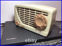 Arvin 842 T Metal Tube Radio Vintage 1954