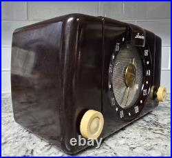 Arvin Small Vintage Bakelite Tube Radio, Ivorine Knobs? Model 450-TL Works