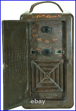 Automatic Tomb Thumb vintage tube radio 1940's mini