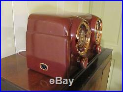 Awesome Vintage 50's CROSLEY Dashboard Tube Clock Radio D25-MN (Maroon) WORKS