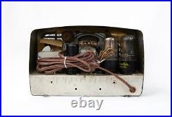 BEAUTIFUL Restored / Vintage Antique Arvin Radio Model 540T Chrome