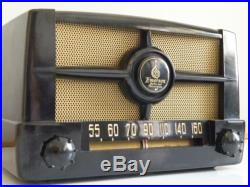 BEAUTIFUL VINTAGE EMERSON MODEL 50B-1 BAKELITE VALVE TUBE RADIO, WORKS PERFECTLY