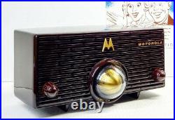 Beautiful 1956 Motorola 56H Brown AM Vintage Tube Radio Restored Excellent