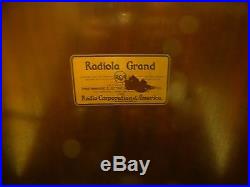 Beautiful Antique Vintage Radiola Grand Tube Radio Early Great Condition