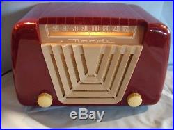 Beautiful Red Restored 1948 Motorola Model 68X11Q Antique Vintage Tube AM Radio