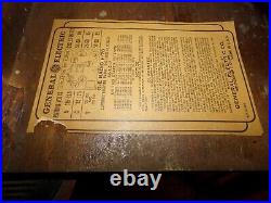 Beautiful Vintage 1838 General Electric Model F-70 AM-SW Tube Radio Powers Up