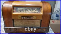 Beautiful Vintage 1941 Philco Radio Model 42-345 Looks and Plays Terrific Beautiful Vintage 1941 Philco Radio Model 42-345 Looks and Plays Terrific