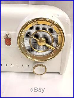 Beautiful Vintage 1950's Crosley D25WE Clock/Radio